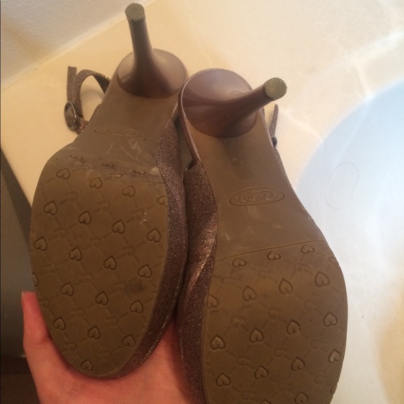 Glitzy party heels - Picture 2 of 4